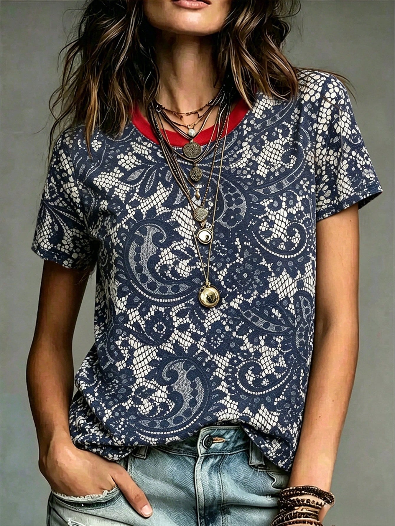 EMERY ROSE Women's Round Neck Lace Casual Short Sleeve T-Shirt