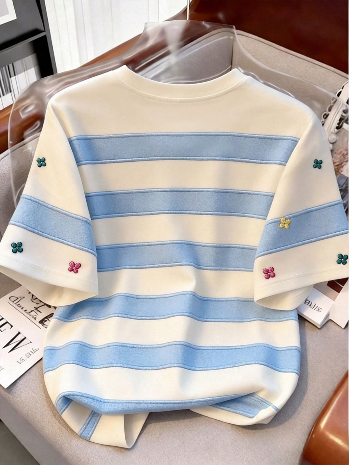 Resyla Striped Floral Embroidery Round Neck Women's T-Shirt
