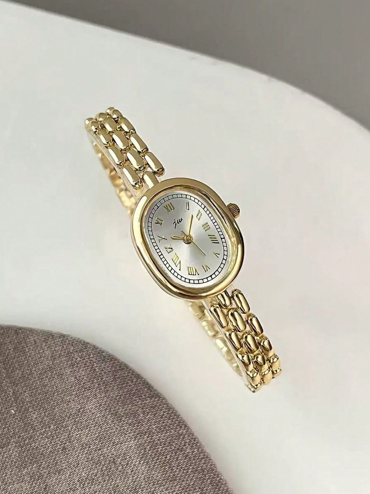 Women's Vintage Oval Dial Gold Watch and Bracelet Set
