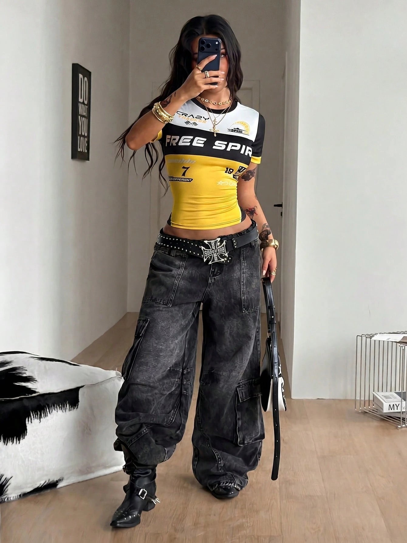 Women's Color-Blocked Graphic Print Round Neck Short Sleeve T-Shirt Yellow
