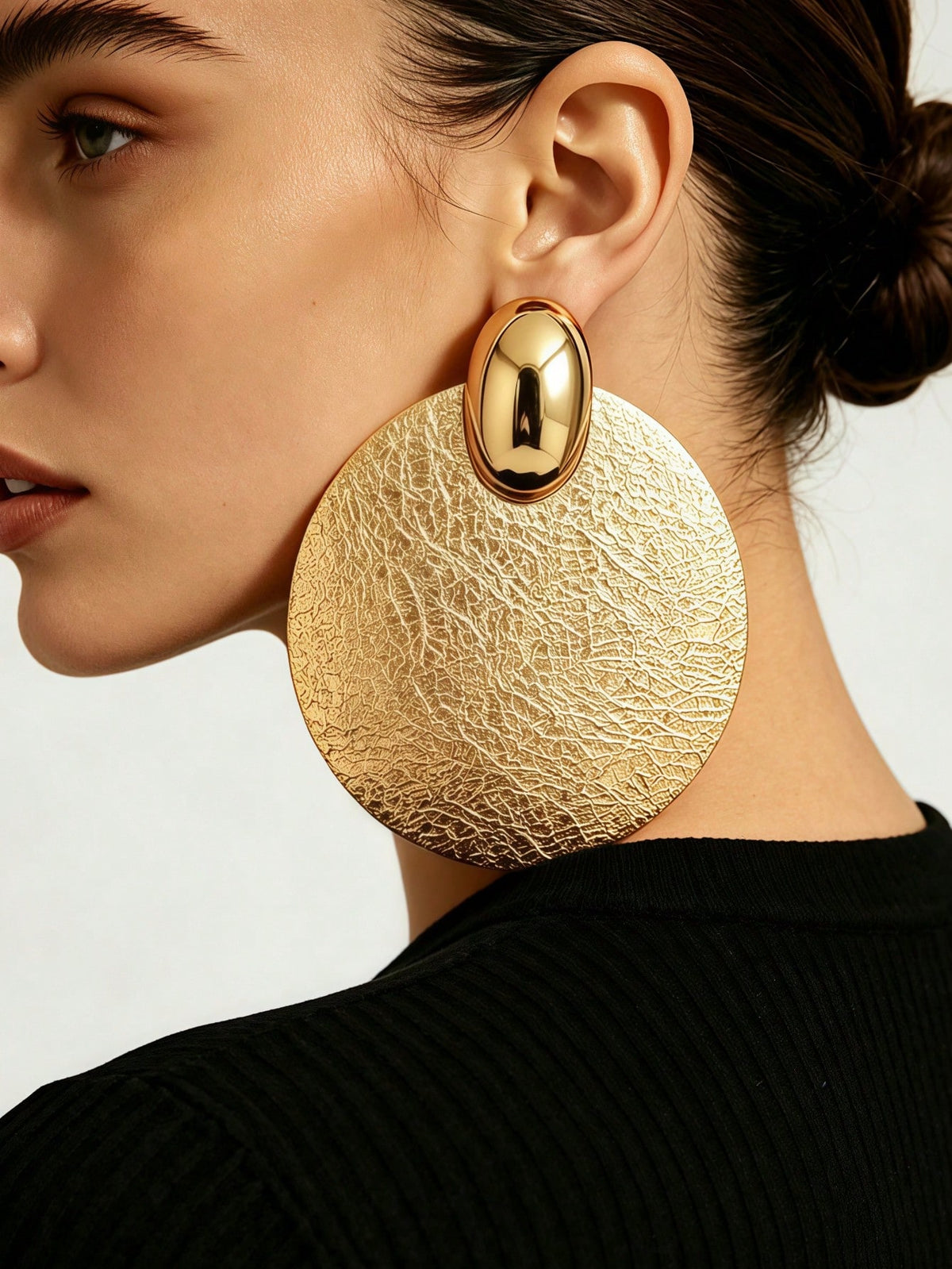 Women's Vintage Cracked Texture Round Disc Dangle Earrings