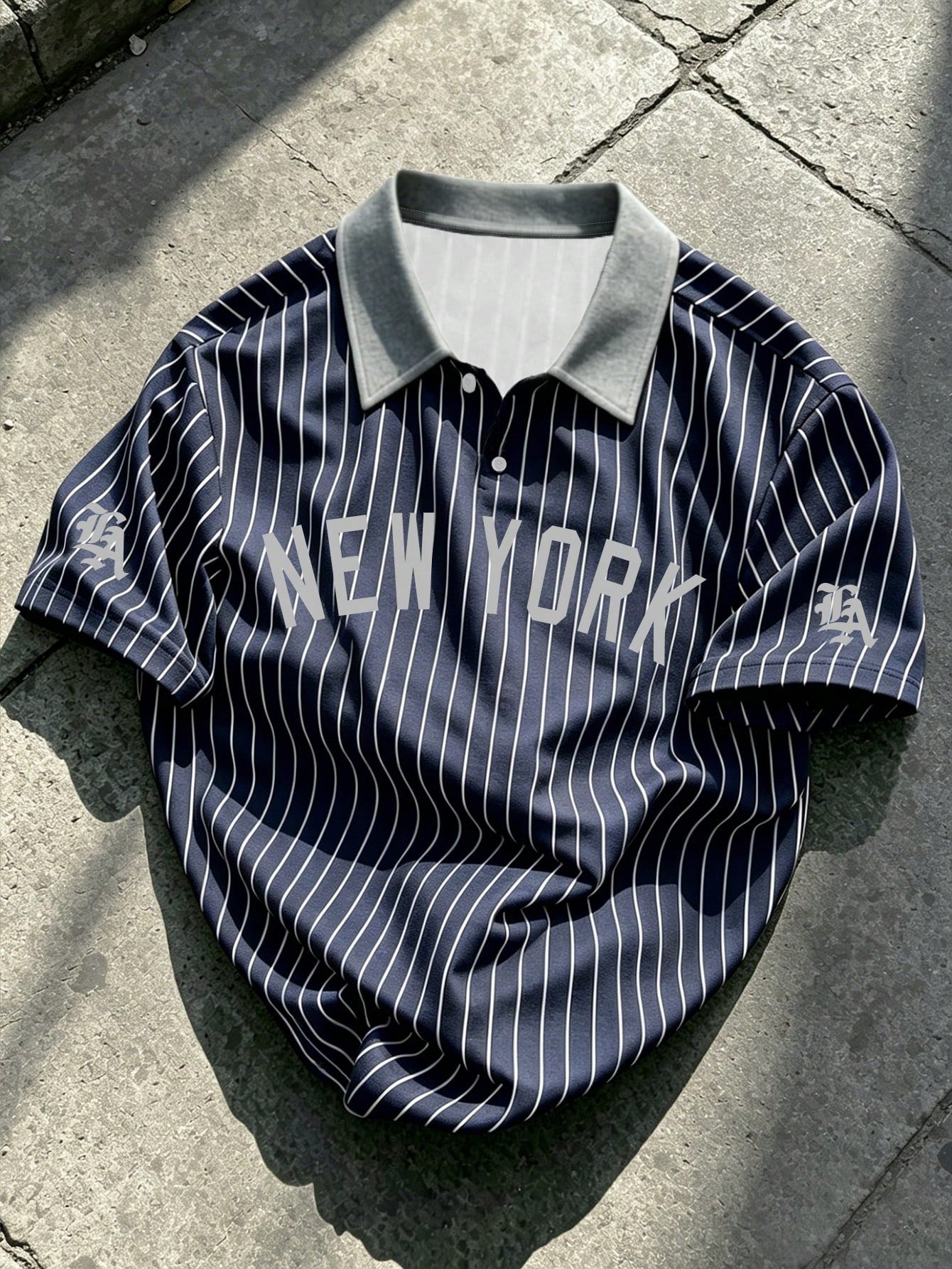 Manfinity EMRG Men's Casual Striped Digital Print Polo Shirt