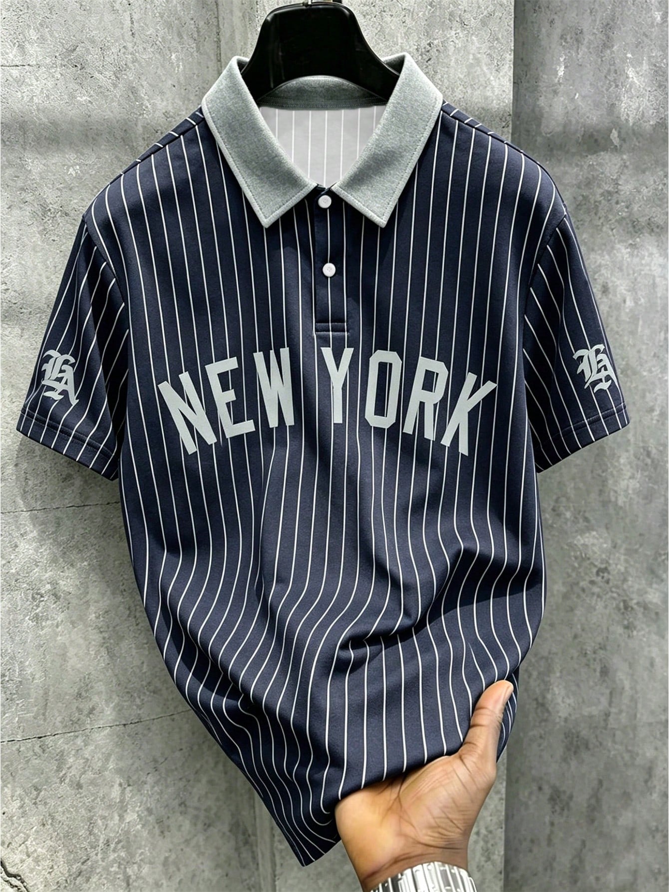 Manfinity EMRG Men's Casual Striped Digital Print Polo Shirt