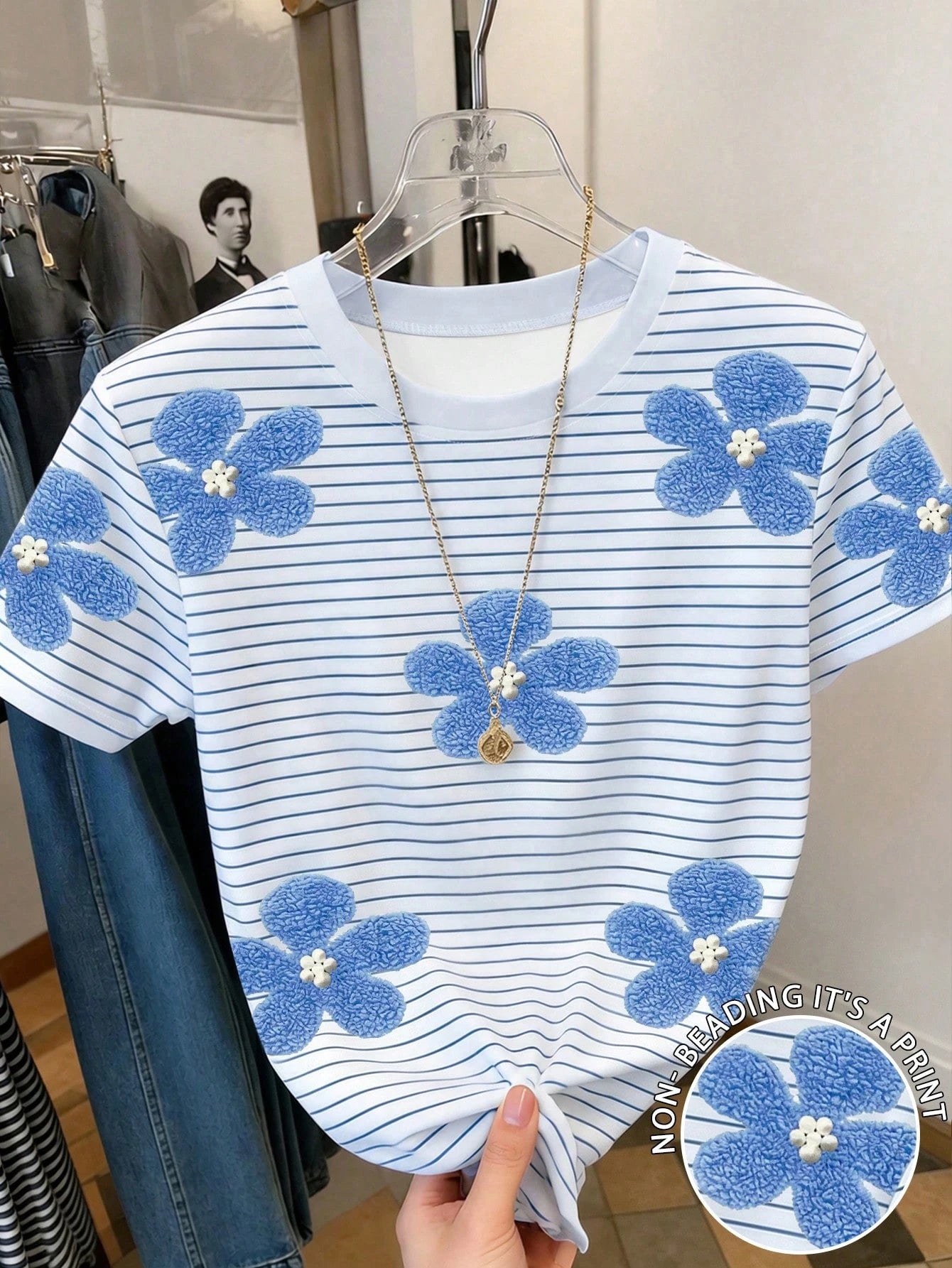 Resyla Striped 3D Floral Digital Print T-Shirt Women's Multicolor