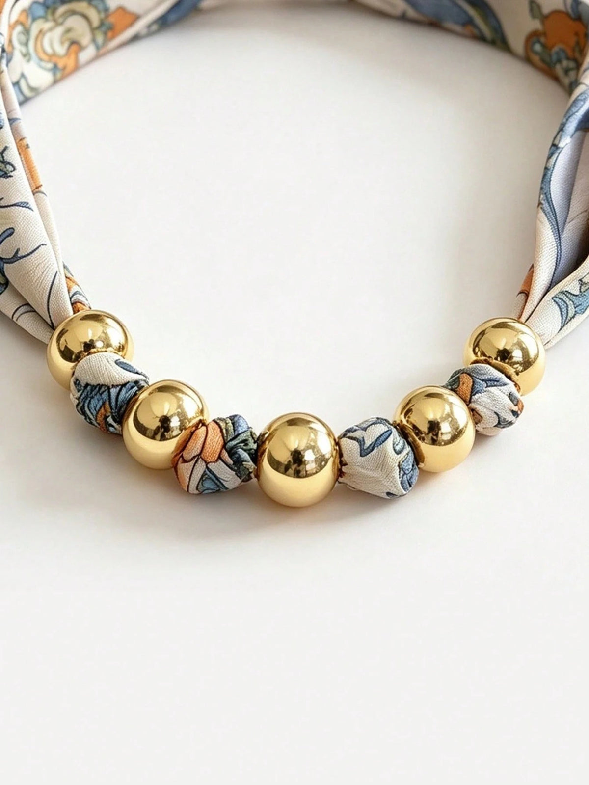 Women's French Vintage Bohemian Botanical Silk Scarf Necklace