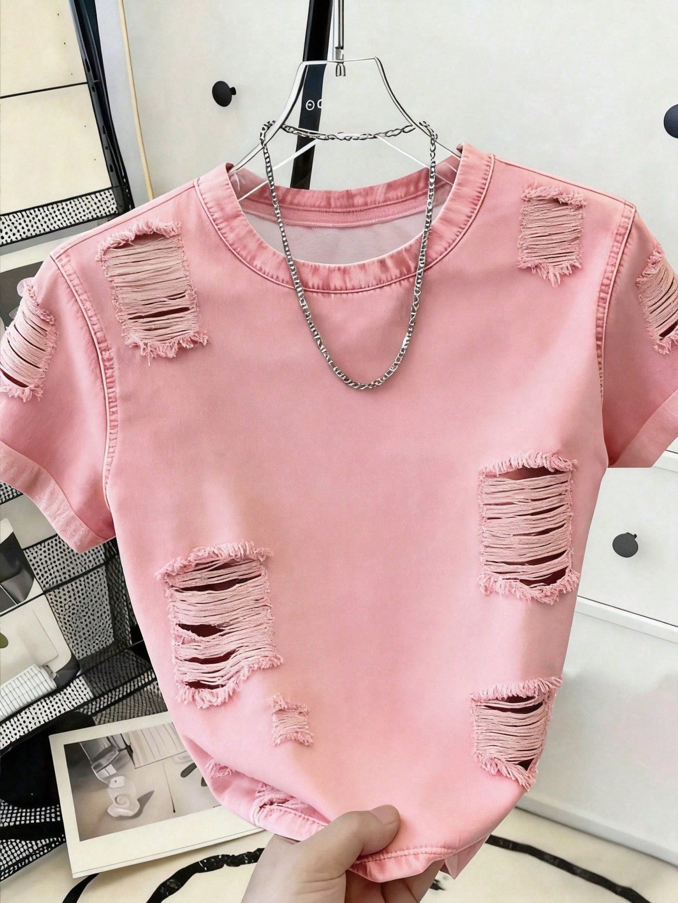 Women's Casual Ripped Round Neck Short Sleeve T-Shirt