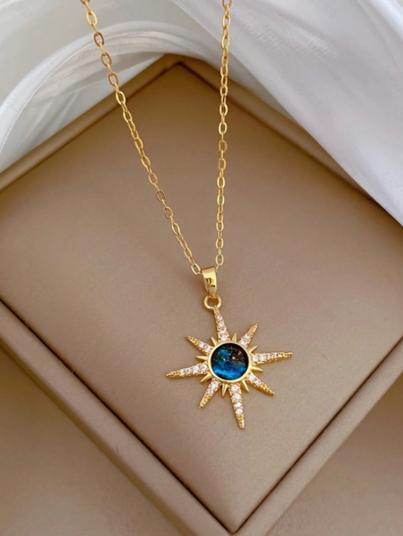 Kids' Fashion Eight-Pointed Star Pendant Necklace