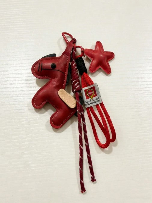 Shein Handmade Anchor & Burgundy Horseshoe Mini Golf Club Keychain Bag Charm >