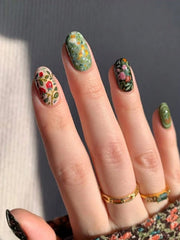 Shein 24pcs Almond Vintage Floral Garden & Strawberry Press-on Nails >