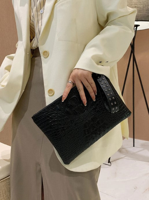 Shein Studded Decor Crocodile Embossed Wristlet Bag & Vintage Portable Clutch>