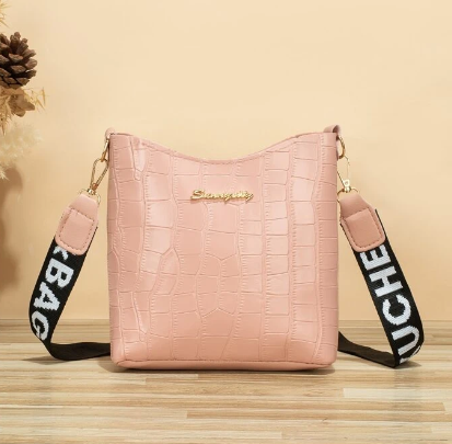 Shein Crocodile Pattern Square Bag */