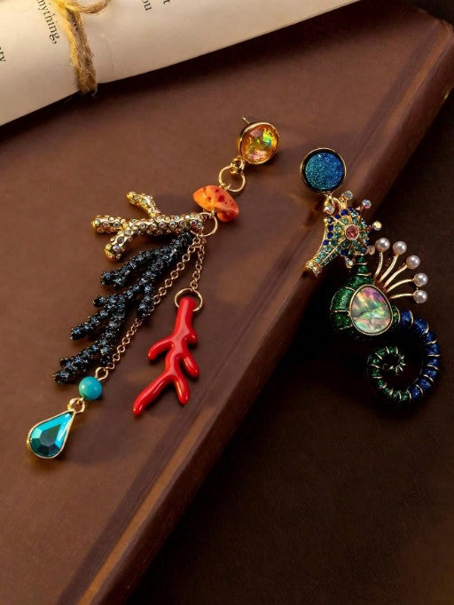 Shein Set Vintage Ocean Holiday Style Enamel Fish & Seahorse Shaped Earrings & Necklace Set>