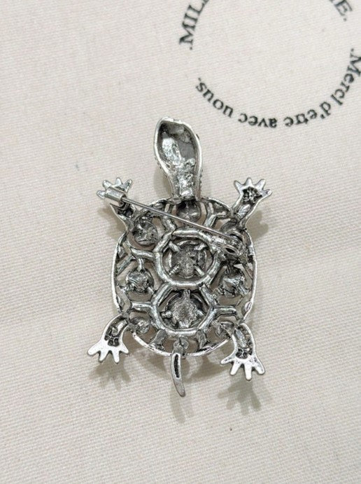Shein 1pc Fashionable Luxury Rhinestone Turtle Brooch Pin >