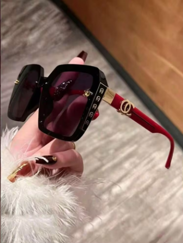 Shein Women's Fashion Glasses, Frameless Metal Letter Personalized Glasses >