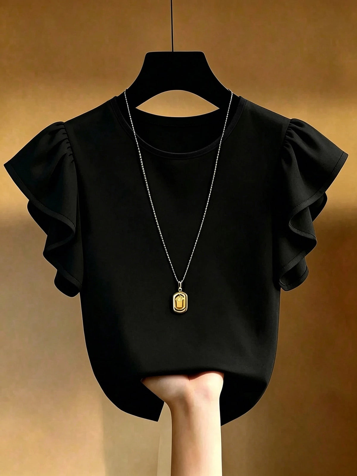 Women's Contrast Color Trim Puff Sleeve T-Shirt