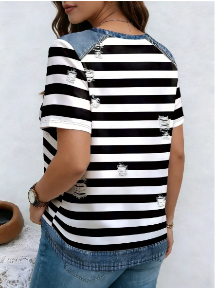 Shein Printed Striped Pattern Patchwork Round Neck Short Sleeve Casual Plus Size T-Shirt, 3XL>