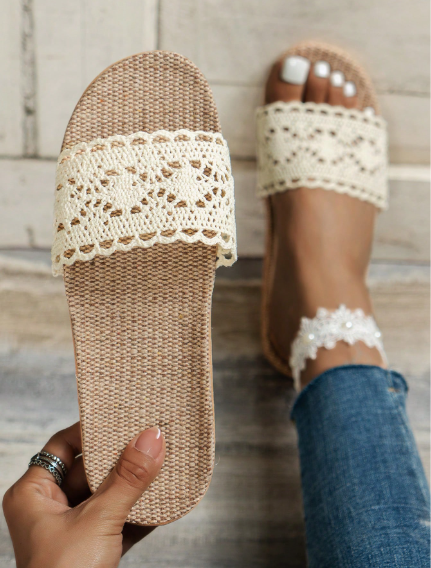 Shein Women Hollow Design Single Band Home Slippers, Size: 42-43 +