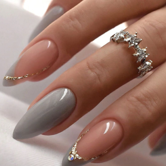 Shein Golden Line Art & 3D Rhinestone Decoration Press On Nails +