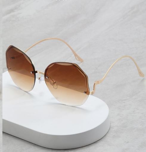 Shein 1pc Metal Frame Rhinestone Cut Edge Unisex Sunglasses >