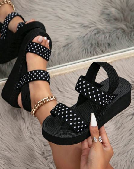 Shein Fashionable Black Polka Dot Beach Sandals, Size: 39 /