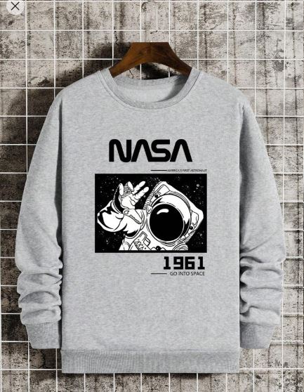 Shein Men Astronaut &amp; Letter Graphic Thermal Lined Sweatshirt, L /