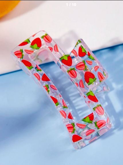 Shein 1pc Strawberry Printed Medium Acrylic Hair Claw Clip Hair /