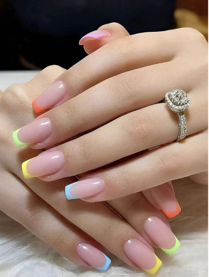 Shein 24 Pieces Boxed Almond Shape Pink Transparent White French Neutral Nails Japanese Styls Press On Nails >