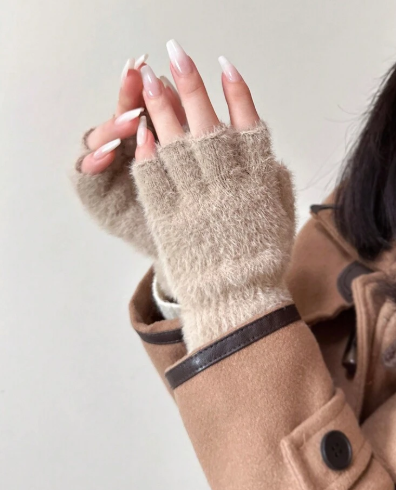 Shein Thickened And Warm Anti-Cold Touch Screen Fingerless Gloves -.