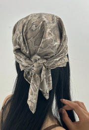 Shein 1pc Classic Snake Skin Pattern Scarf, Elegant Women's Headscarf -.