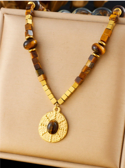 Shein 1pc Vintage Brown Geometric Beaded Square Decor Chain, Round Pendant Necklace>