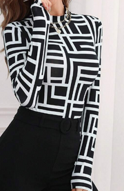 Shein Geo Print Mock Neck Long Sleeve Tee, XL -.