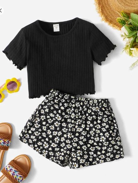 Shein Young Girl Lettuce Trim Tee & Ditsy Floral Print Shorts, 4T +