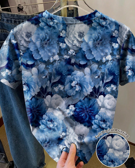 Shein Women's Full Print T-Shirt With 3D Floral Pattern, XL -.