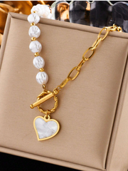 Shein 1pc Fashion Niche Design Stainless Steel Faux Pearl Chain Asymmetric Splice OT Buckle Collarbone Necklace With Heart Pendant>