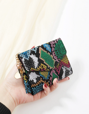 Shein Snake Contrast Color Metal Heart & Tassel Decor Coin Pocket -.