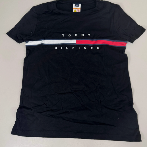 Tommy Adaptive Short Sleeve Magnet Button T-Shirt, L +