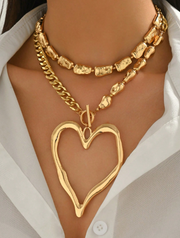 Shein 2pcs Vintage Exaggerated Fashion Metal Heart Pendant Necklace >