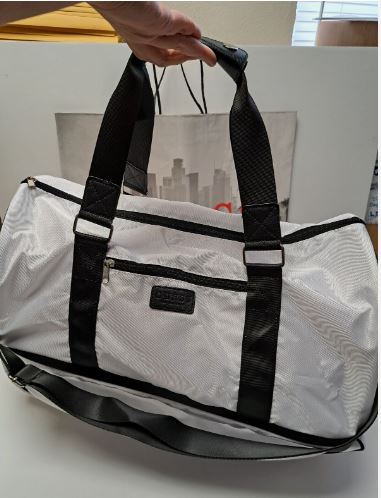 Guess Duffle Gym Bag +