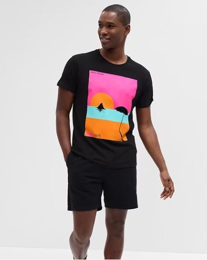 GAP Jaws Graphic T-Shirt, M /