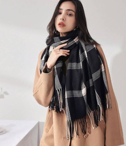 Shein 1pc Women's Striped Checkered Scarf Shawl */