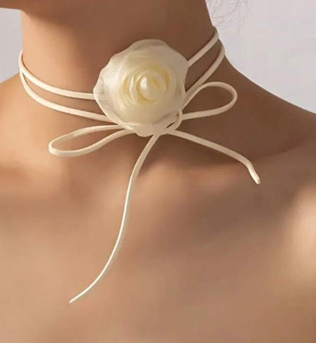 Shein 1pc Elegant Yellow & White Rose Floral Choker Necklace +