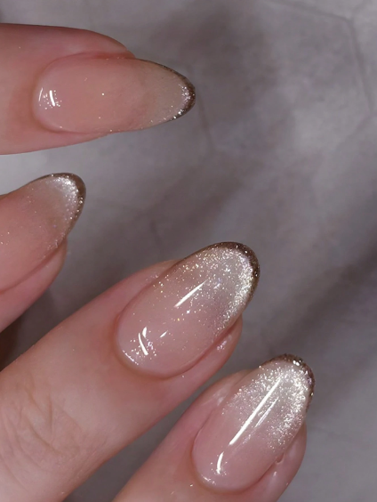Shein 24Pcs Almond Nude Colour Shiny Cat Eye Nail>