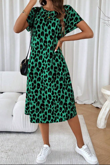 Shein Women's Leopard Print Round Neck Short Sleeve Dress , XL +