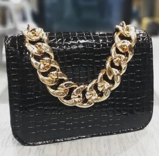 Shein Minimalist Crocodile Embossed Chain Flap Square Bag +