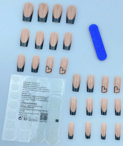Shein 24pcs Long Square Black French Heart Print Fake Nail , 1pc Nail File +