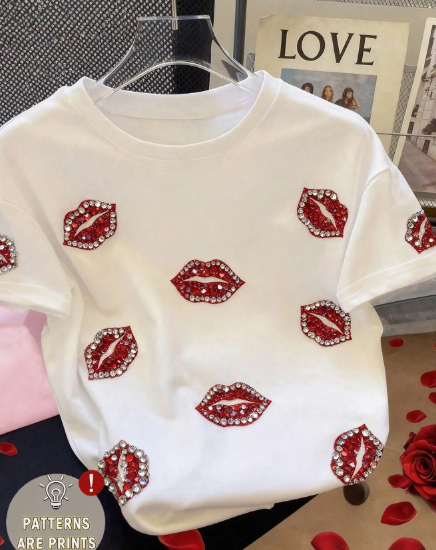 Shein Lip Print Casual Round Neck Short Sleeve T-Shirt  -.