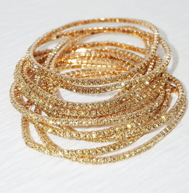Shein Women's Elastic 12 Strands Bracelet With Rhinestone Decoration +