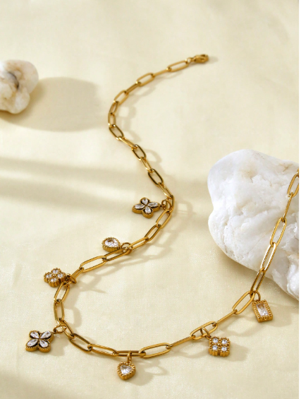 Shein 18K Gold Plated Geometric Clover Teardrop Diamond Heart Pendant Necklace>