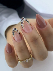 Shein  30Pcs Reddish Brown Press On Nails Short Almond Leopard Print French And Glitter Design False Nails Set -.
