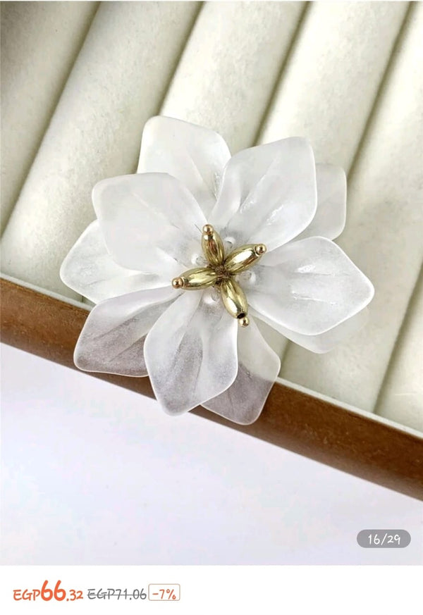 Shein 1pc Retro Sweet Layered 3D Floral Ring +